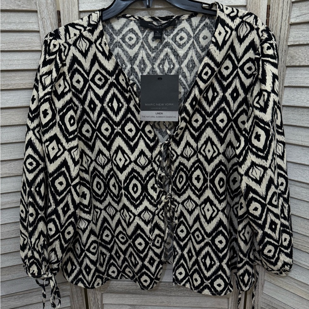 Marc New York Black & White Ikat Tie-Front Linen Top